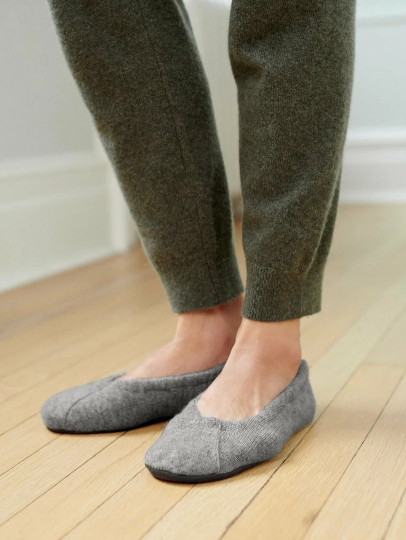Coupon π White + Warren Cashmere Ballet Slipper Almost Gone β¨ 2 White + Warren Cashmere Ballet Slipper Almost Gone