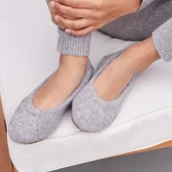 Coupon π White + Warren Cashmere Ballet Slipper Almost Gone β¨ 9 White + Warren Cashmere Ballet Slipper Almost Gone
