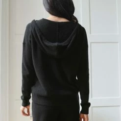 Wholesale ๐ White + Warren Almost Gone Cashmere Zip Up Hoodie โญ 10 White + Warren Almost Gone Cashmere Zip Up Hoodie