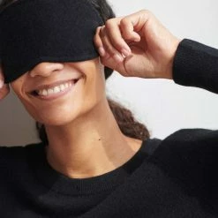 White + Warren Cashmere Eye Mask