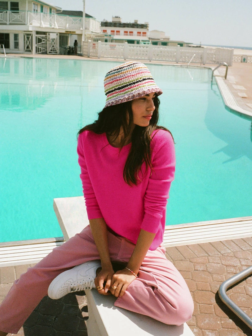 Promo ๐ White + Warren Essential Cashmere Crewneck โค๏ธ 2 White + Warren Essential Cashmere Crewneck