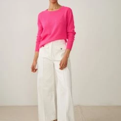 White + Warren Essential Cashmere Crewneck