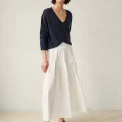 White + Warren Essential Cashmere V Neck Color Shop