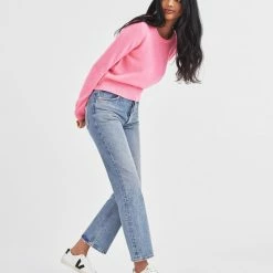 Brand new โค๏ธ White + Warren Essential Cashmere Shrunken Crewneck Almost Gone ๐ 7 White + Warren Essential Cashmere Shrunken Crewneck Almost Gone