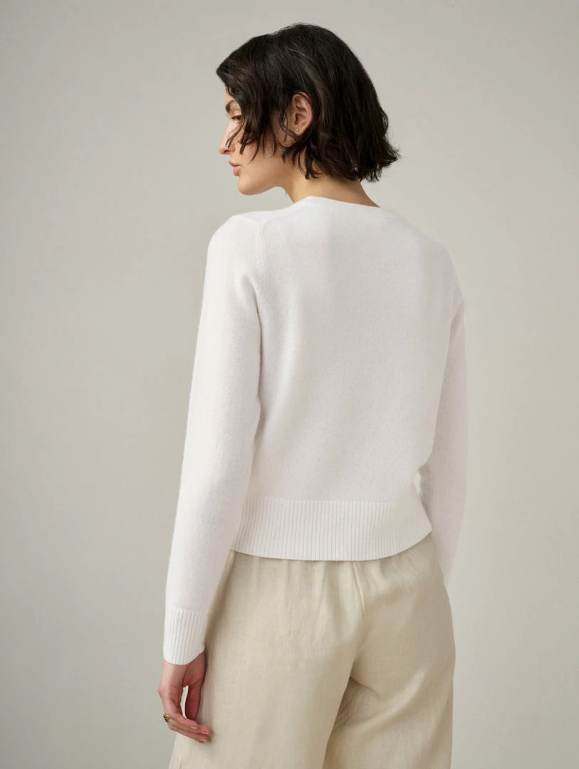 Best deal ๐ White + Warren Essential Cashmere Shrunken Crewneck Best-Sellers ๐คฉ 6 White + Warren Essential Cashmere Shrunken Crewneck Best-Sellers