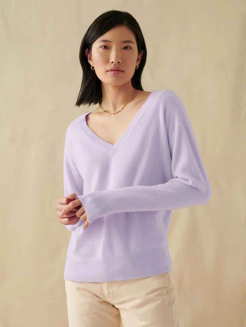 Best Sale 👍 White + Warren Cashmere V Neck Sweaters 💯 1 White + Warren Cashmere V Neck Sweaters