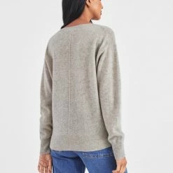 White + Warren Cashmere V Neck