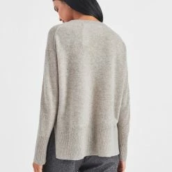 Flash Sale 👏 White + Warren Cashmere Relaxed Crewneck 🥰 7 White + Warren Cashmere Relaxed Crewneck