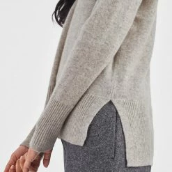 Flash Sale 👏 White + Warren Cashmere Relaxed Crewneck 🥰 6 White + Warren Cashmere Relaxed Crewneck