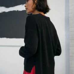 White + Warren Cardigans Cashmere Cropped V Neck Cardigan