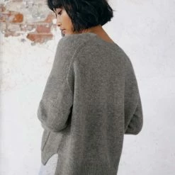 New 👍 White + Warren Cardigans Cashmere Cropped V Neck Cardigan 🌟 6 White + Warren Cardigans Cashmere Cropped V Neck Cardigan