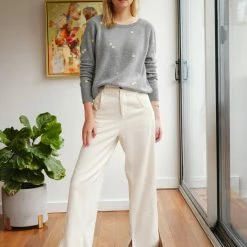 White + Warren Cashmere Embroidered Daisy Sweatshirt