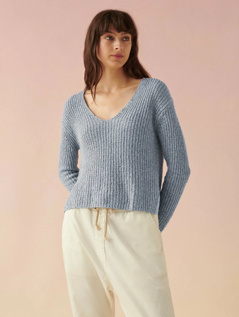 Brand new 😍 White + Warren Cotton Linen Marled V Neck ☀️ Summer Staples 🥰 3 White + Warren Cotton Linen Marled V Neck Summer Staples