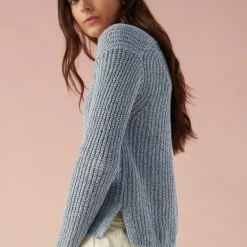 Brand new 😍 White + Warren Cotton Linen Marled V Neck ☀️ Summer Staples 🥰 8 White + Warren Cotton Linen Marled V Neck Summer Staples