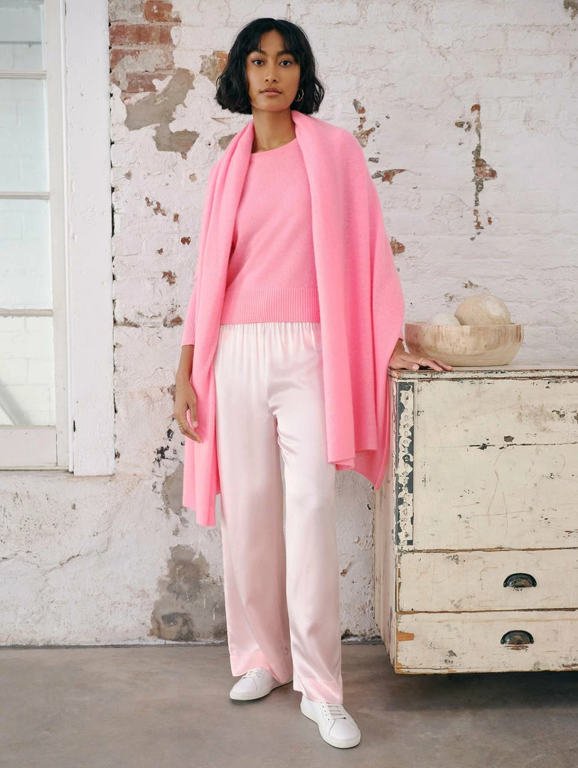 Best reviews of ❤️ White + Warren The New Twinset Cashmere Travel Wrap 🥰 1 White + Warren The New Twinset Cashmere Travel Wrap