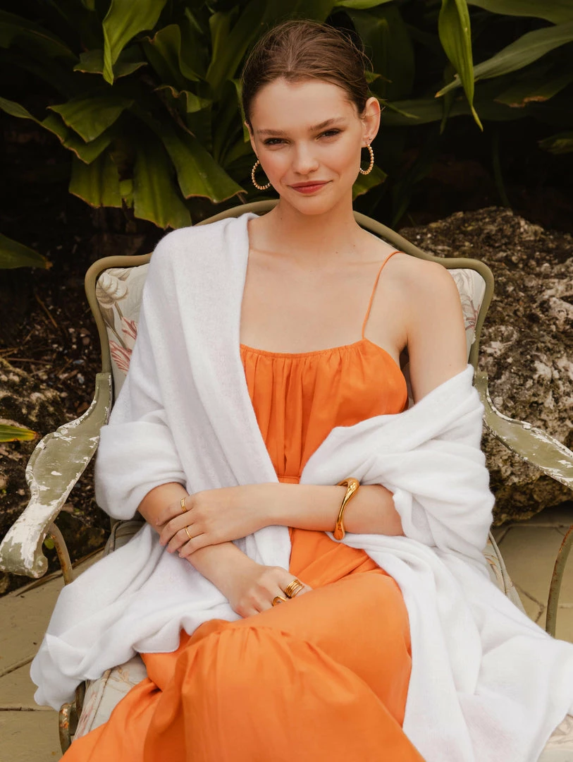 Buy ๐คฉ White + Warren Cashmere Travel Wrap ๐ 3 White + Warren Cashmere Travel Wrap