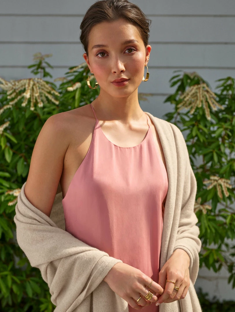 Brand new ⌛ White + Warren Best-Sellers Cashmere Travel Wrap ✔️ 5 White + Warren Best-Sellers Cashmere Travel Wrap